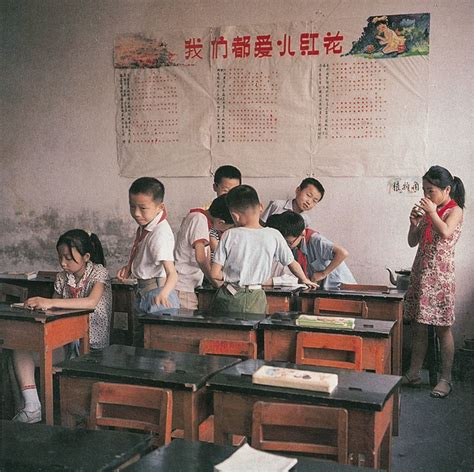 30年前中国儿童珍贵旧照：没有wifi的年代，大家玩得多开心！ - 知乎
