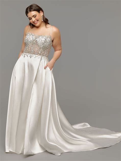 Mariam Ivory Mikado Wedding Dress - Avery Austin