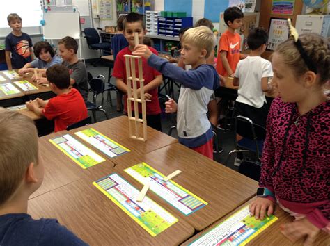 Tallest Tower Note Card Challenge 的图像结果