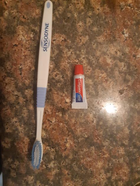 Small Tube of Toothpaste 的图像结果