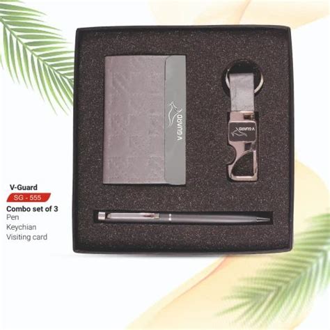 Corporate Gift Box - 3 In 1 Gift Set Pen Keychain Card Holder Trader ...