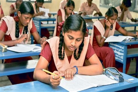 Academicians seek semester system for State board too