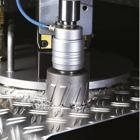 Magnetic Drilling & Tapping Machines - Magnetic Drilling Tapping ...