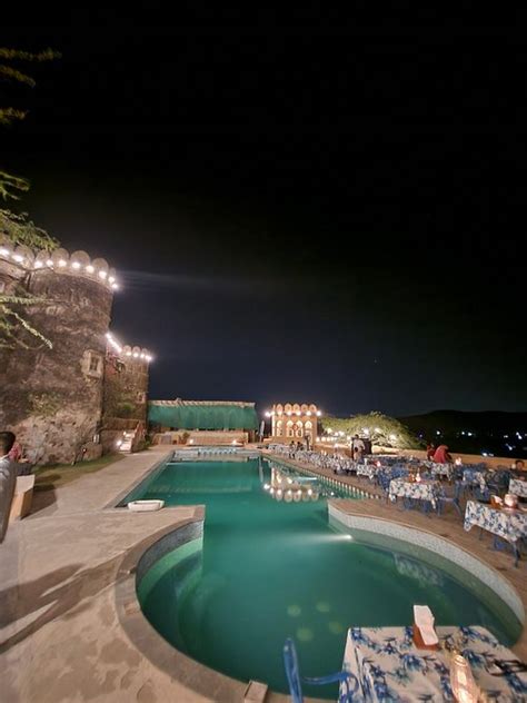 NEEMRANA'S - HILL-FORT, KESROLI (Alwar, Rajasthan) - Hotel Reviews ...