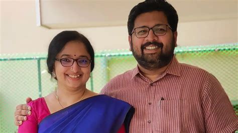 Unconventional love story of IAS officer and politician!
