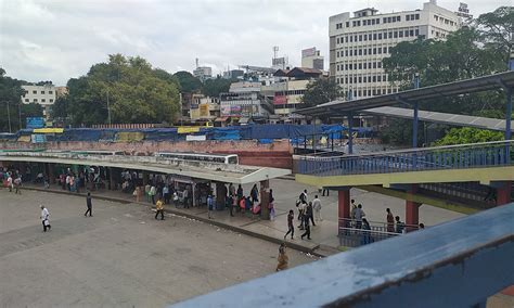 Women-only lounges –not all that safe and comfy – The Softcopy