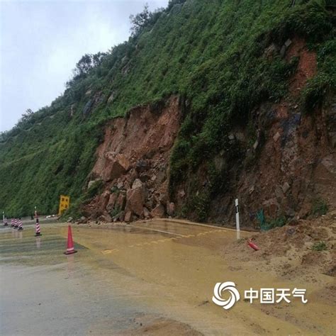 台风“卢碧”强势来袭 福建福清道路积水严重-图片-中国天气网