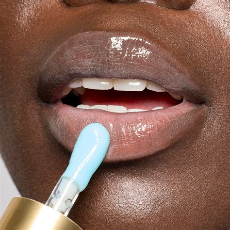 Heaven's Dew Gel Lip Oil • Ice Queen