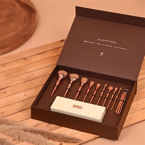 Iris Luminous Brush Gift Box