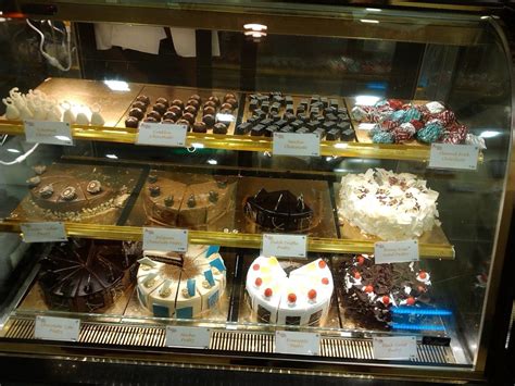 Signature Bar & Restaurant, Kondhwa | WhatsHot Pune