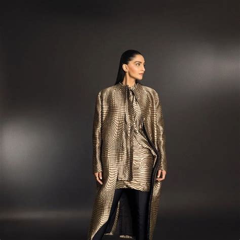 Hailey Bieber News | Latest Hailey Bieber Updates, Stories & Photos ...