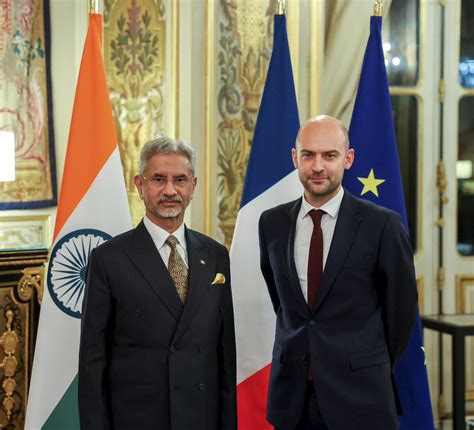EAM Jaishankar meets French counterpart Barrot in Paris