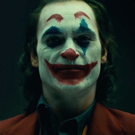 New Video from Joker (2019) Movie Director Shows Joaquin Phoenix as The ...