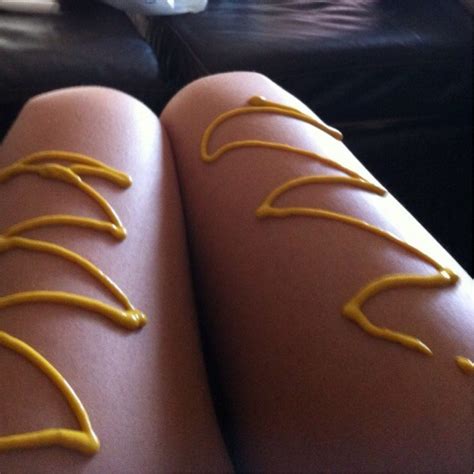 Thursday Throwback: 'Is it hot dogs or legs' is still one of the best ...