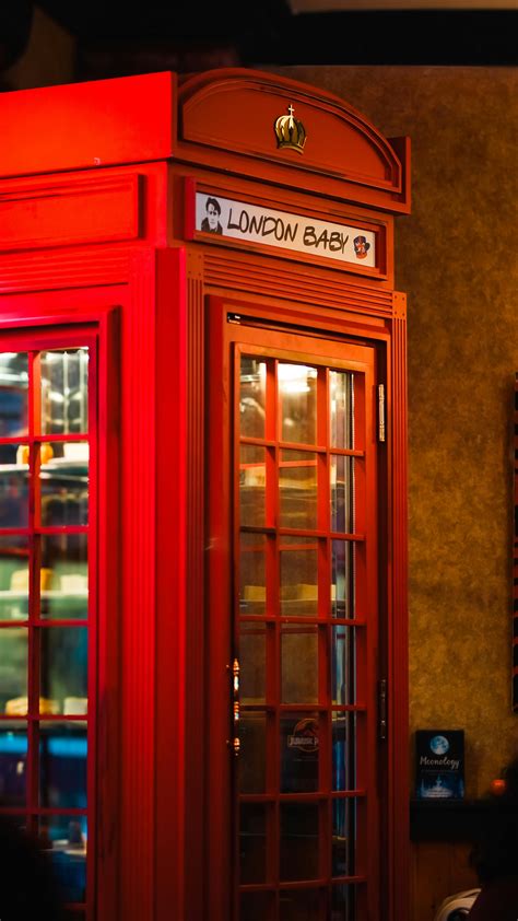 Red Phone Booth · Free Stock Photo