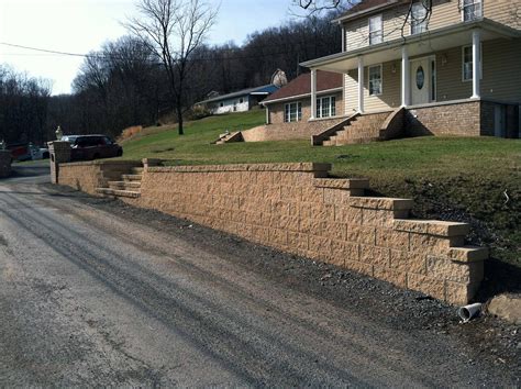 Best Retaining Wall Tips for Driveways and Parking Lots