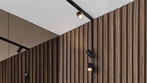 Clixx Magnetic Track System