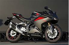 Cbr250rr 2018 by Honda Cbr250rr Specs 2017 2018 2019 2020 Autoevolution Cbr250rr 2018