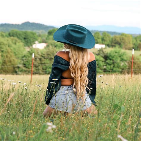 Ashtinjo (@ashtinjo.aj) • Instagram photos and videos