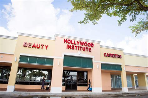 Hollywood, FL - Hollywood Institute
