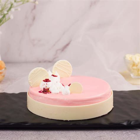 Order Raspberry, Litchi & Rose Cake Online | Exquisite Treat – Frozen ...