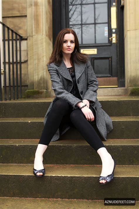 SUZY LU Feet - AZNudeFeet