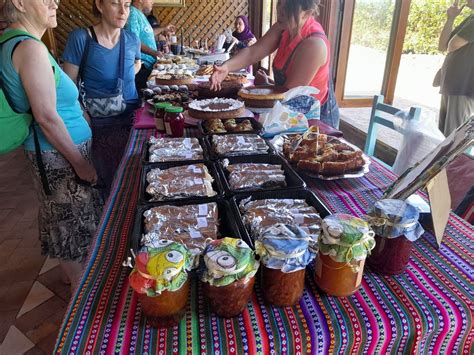 Amanda Community Market, Community Market, Santa Rosa, 30 May 2024 ...