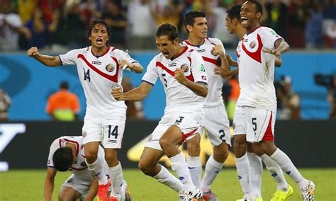 FIFA World Cup 2014 Results: Costa Rica Survive Red Card and Late Blitz ...