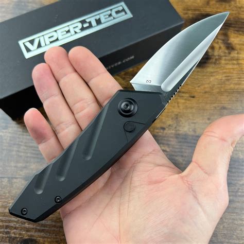 Buy Switchblade Knife Online 的图像结果