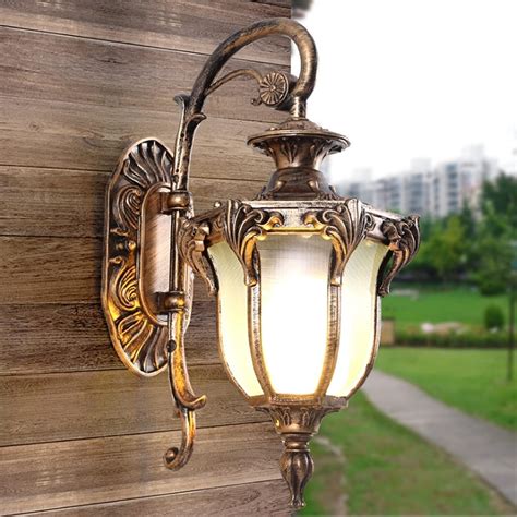 Outdoor Wall Lights: Buy Wall Lights Online in Wholesale Rate | HDC
