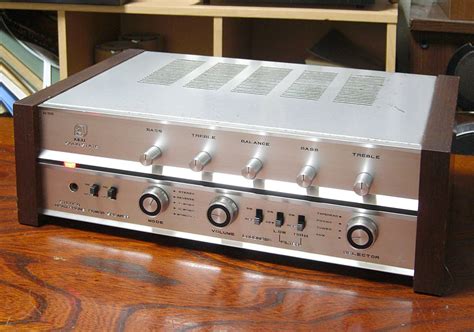 Akai AA-5000 Integrated Amplifiers