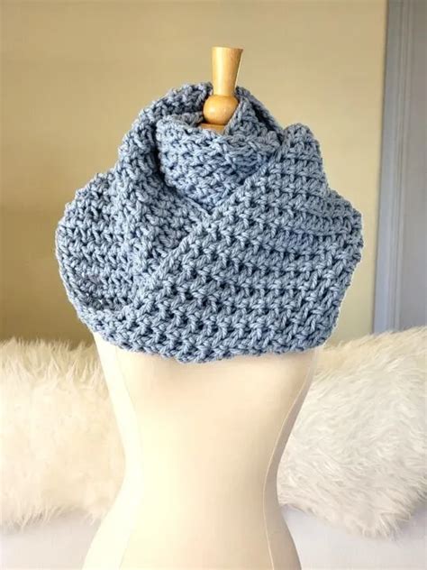 Image result for Crochet Cowl Tutorial