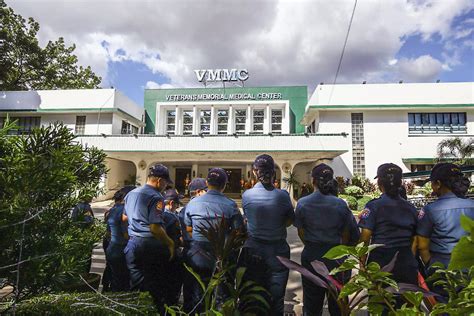 POLICE AT VETERANS MEMORIAL HOSPITAL | Photos | Philippine News Agency