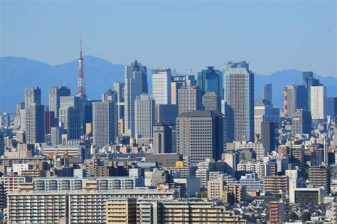 東京駅周辺の超高層ビル群の空撮 : 超高層マンション・超高層ビル