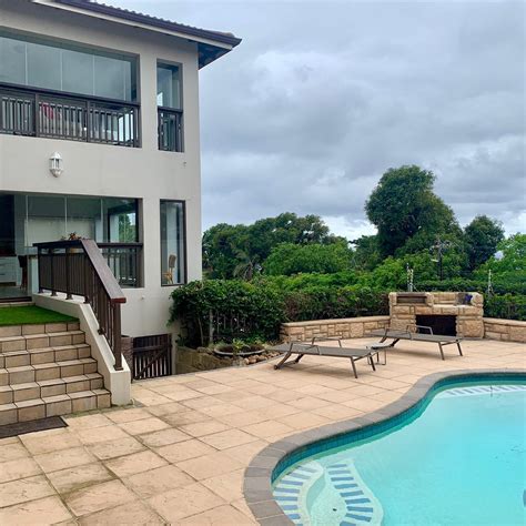 LAVENDER MOON (Umhlanga Rocks) - Guesthouse Reviews, Photos, Rate ...