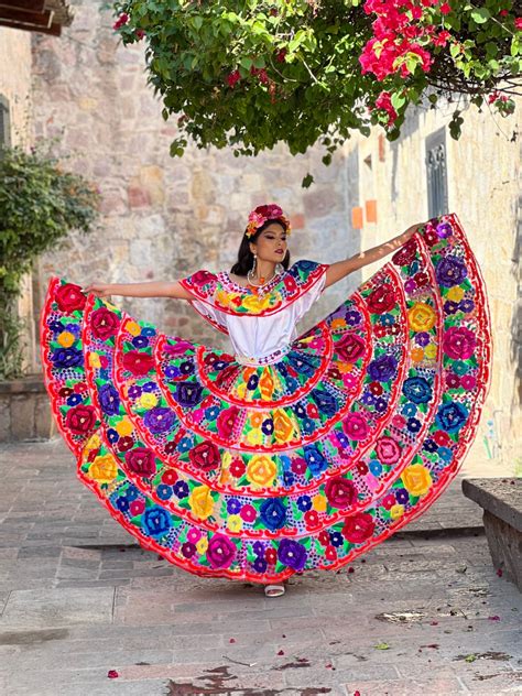 Traditional Mexican Chiapaneco Dress. Floral Embroidered Dress. Mexican ...