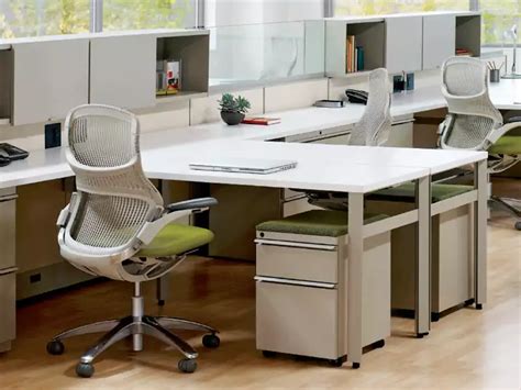 Buy Trendy Workstations For Office Employee with Best Designs.
