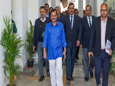 CM Kejriwal demands removal of ACP complains of ill-treatment while ...