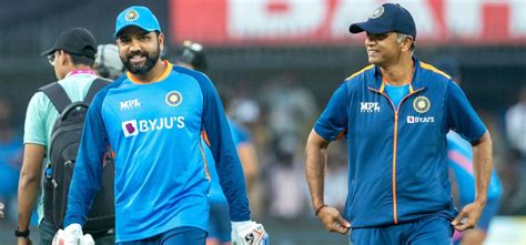 IND vs AUS: Aakash Chopra Explains Why Team India Ditch Old Playing XI ...