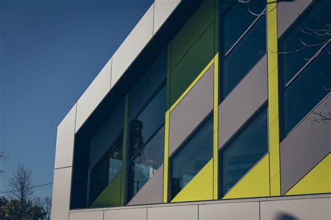 Cambridge Health Alliance - Somerville Campus - Unicel Architectural