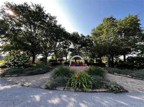 Wicker Memorial Park | Visitor Guide & Map | Wanderthecity