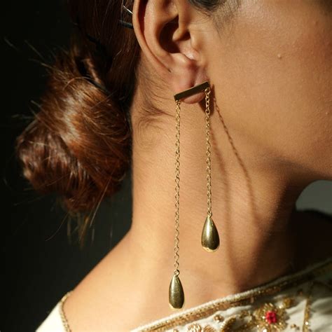 Long Chained Earring – The Bling Girll
