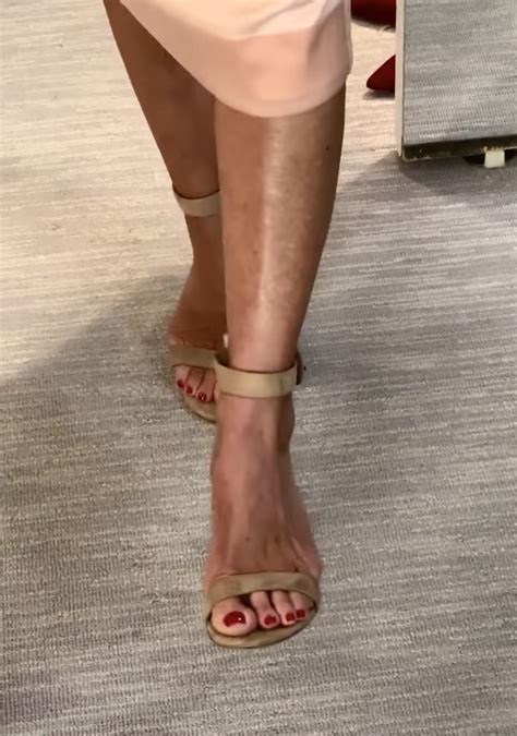Kelly Ripa's Feet