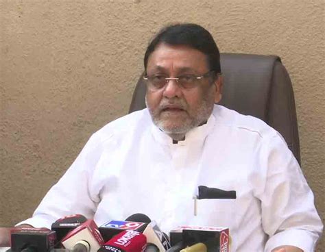 Nawab Malik alleges Wankhede's links with global drugs mafia, seeks probe