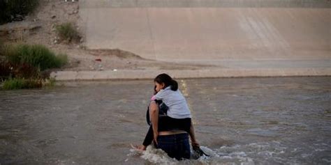 US Targets Families for Deportation to Discourage Migrants - The Wire