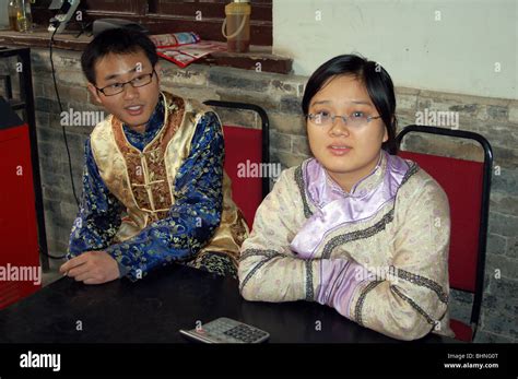 Local Chinese People 的图像结果