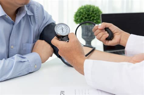 L’hypertension artérielle : quelles sont ses causes et comment le ...