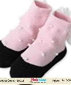 Gorgeous Salmon Pink Anti Skid Infant Socks with Strawberries Pattern