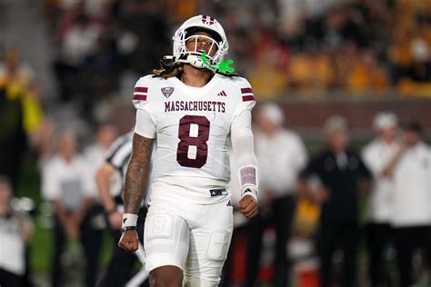 UMass vs. Ohio prediction: Odds, picks, and best bet for Tuesday night ...