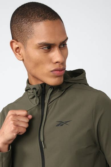 Reebok India Official | Reebok Men Hoodies Online at reebok.abfrl.in ...